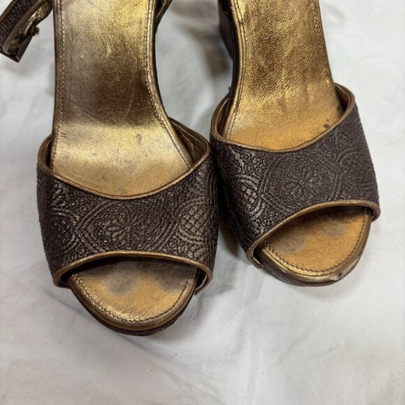 Prada 7 Women's Brown Gold Bronze Embossed Leather Flowers Wedge Heel Shoes - Picture 6 of 10